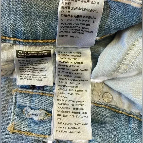 Levi's Women's Boyfriend Jeans, W27 L30, Light Blue - Picture 5 of 10